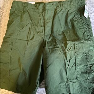 Izod Olive Cargo Shorts for Men